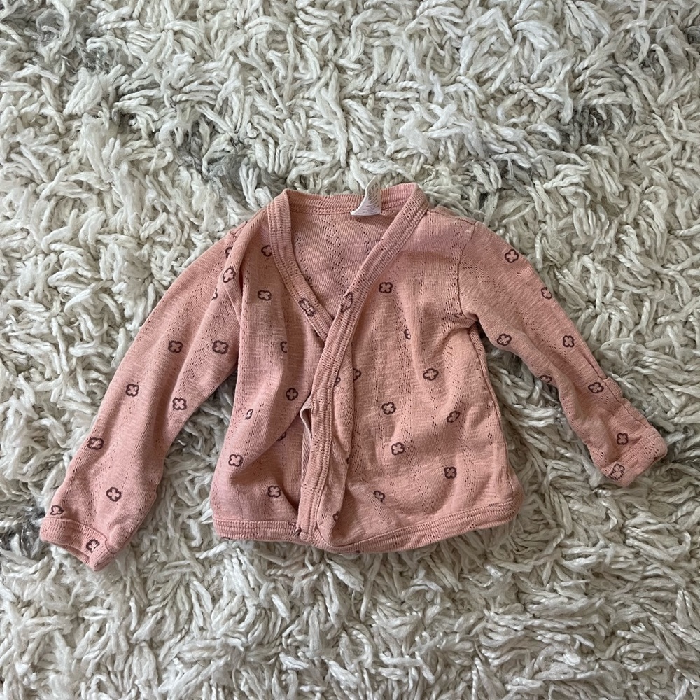 Kate Quinn kimono top